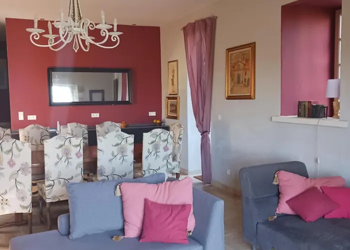 La Maison Bed & Breakfast